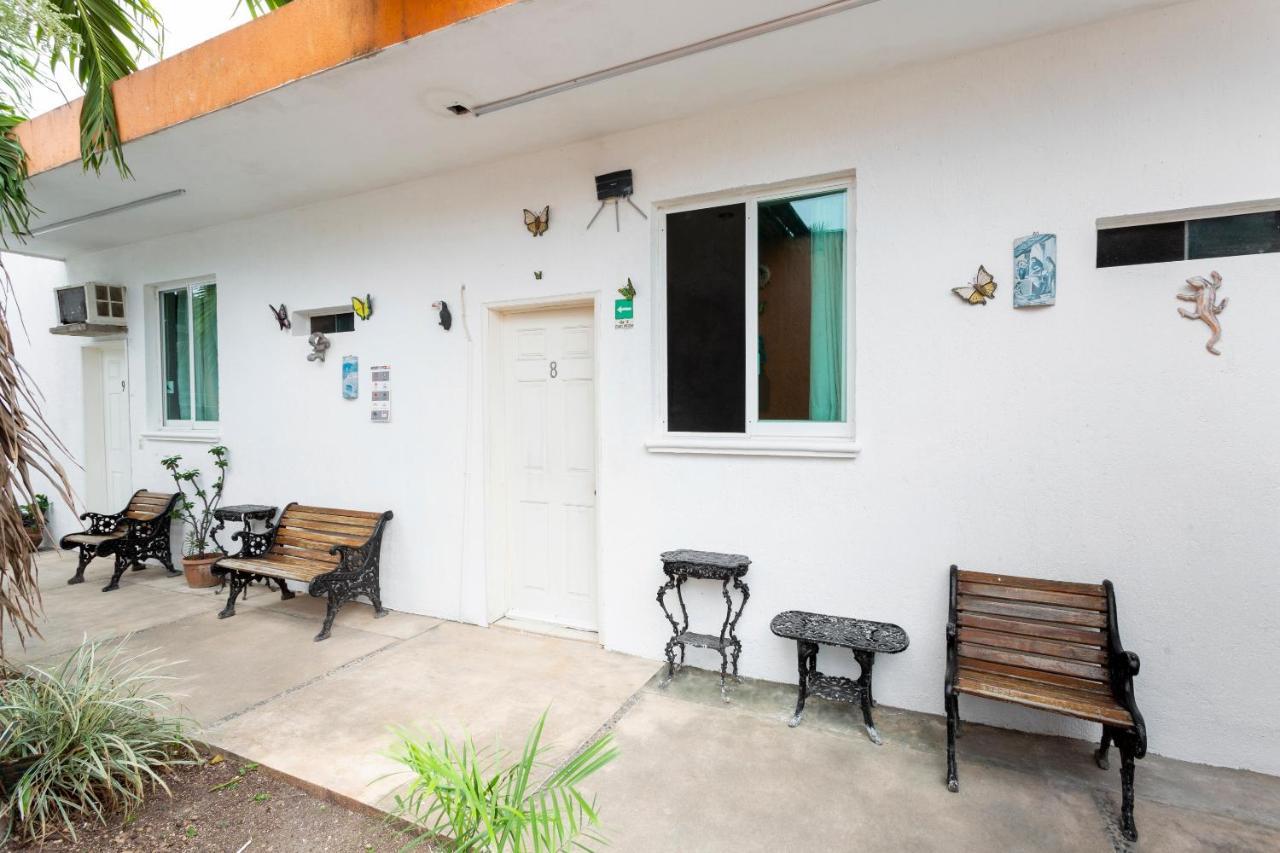 OYO Hotel Casa Regina Felipe Carrillo Puerto Exterior foto
